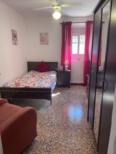 Image No.15-9 Bed Villa / Detached for sale