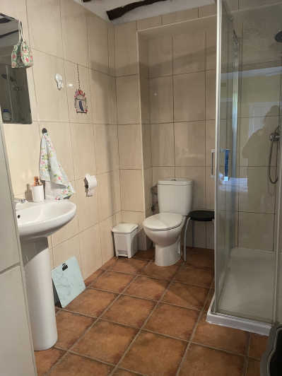 Image No.17-9 Bed Villa / Detached for sale