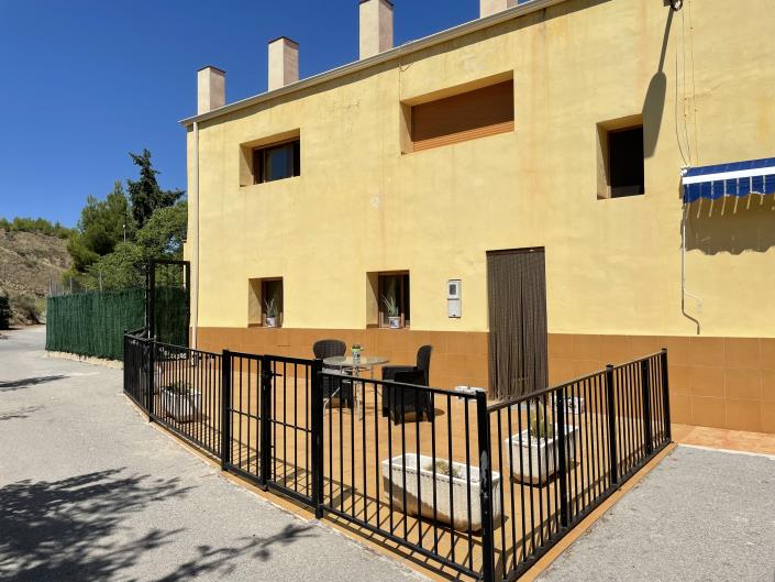 Image No.23-9 Bed Villa / Detached for sale