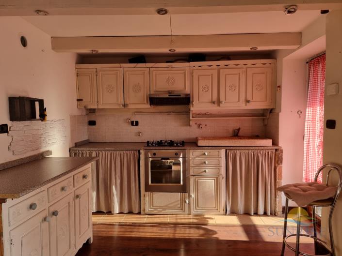 Image No.3-Maison de ville de 1 chambre à vendre à Busalla