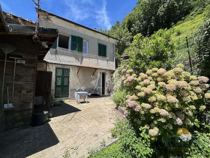 Image No.16-2 Bed House for sale