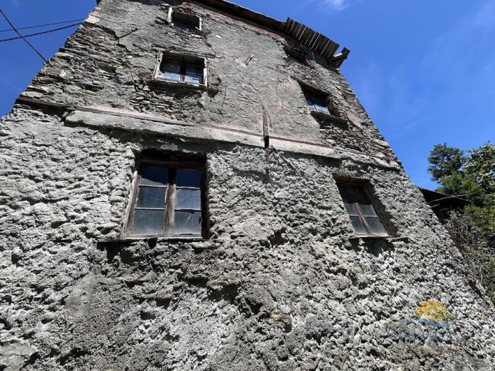 Image No.20-2 Bed House for sale