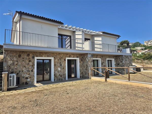 Image No.2-4 Bed Villa for sale