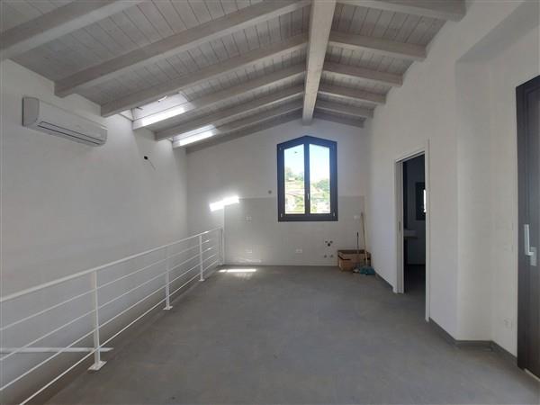 Image No.6-4 Bed Villa for sale