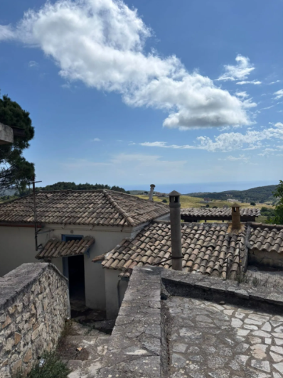 Image No.16-1 Bed House for sale