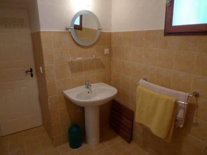 Image No.11-4 Bed Cottage for sale