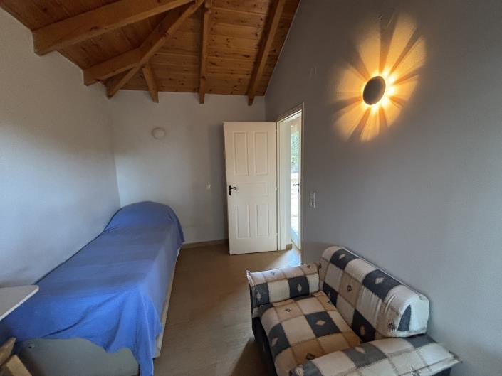Image No.6-5 Bed Cottage for sale