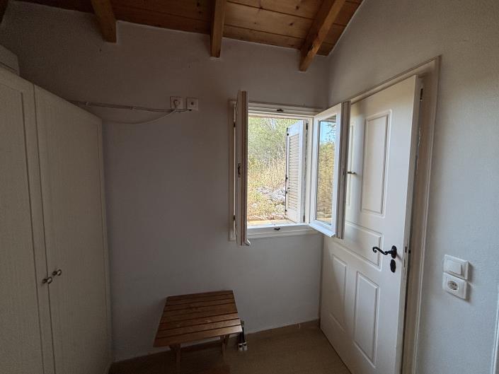 Image No.10-5 Bed Cottage for sale