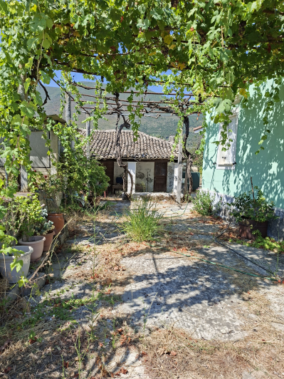 Image No.3-4 Bed House for sale