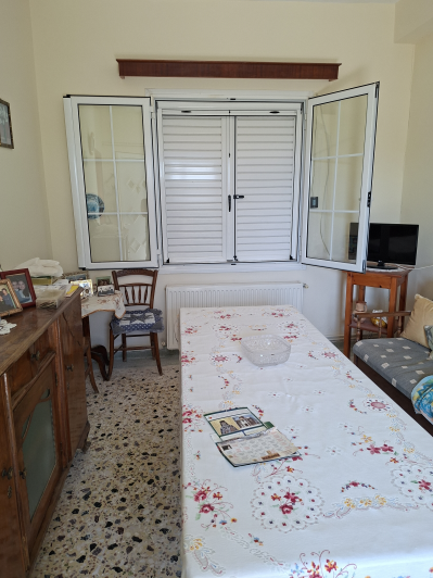 Image No.15-4 Bed House for sale