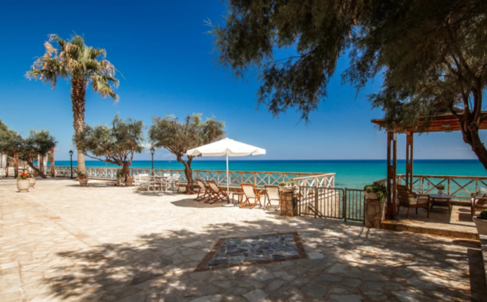 Image No.8-6 Bed Villa for sale
