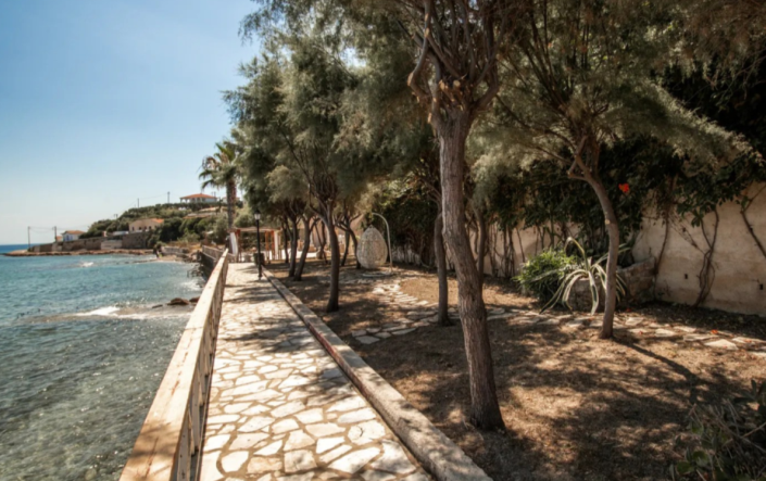 Image No.11-6 Bed Villa for sale