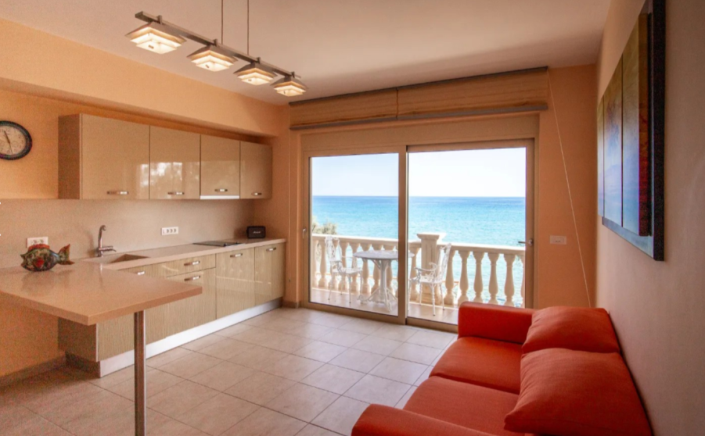 Image No.17-6 Bed Villa for sale