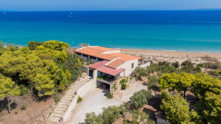 Image No.12-4 Bed Villa for sale