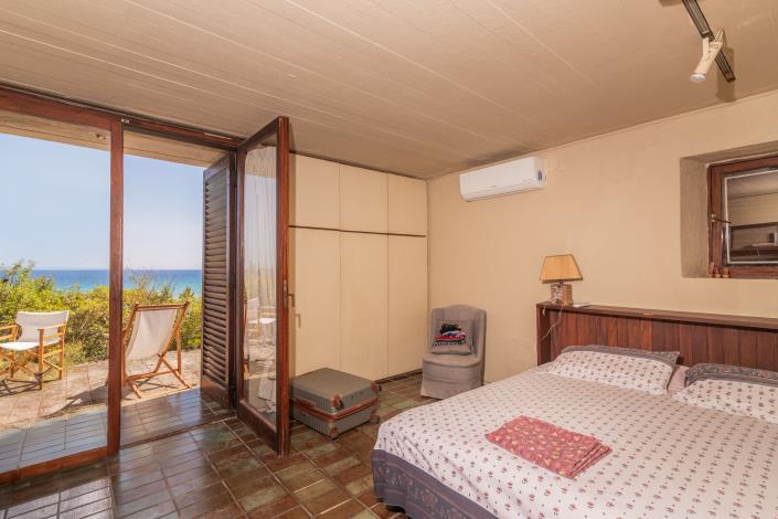 Image No.42-4 Bed Villa for sale