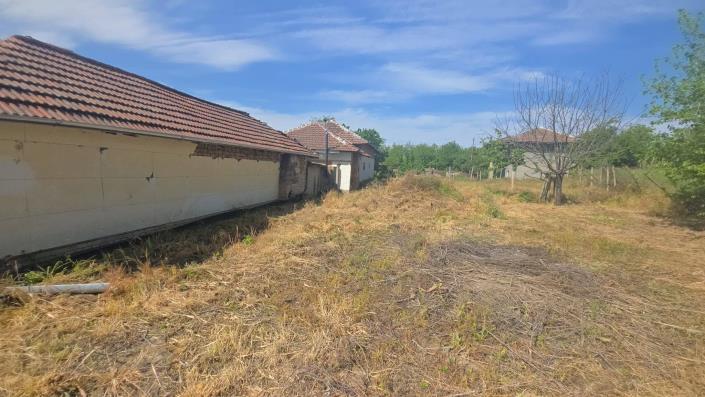 Image No.34-2 Bed Bungalow for sale