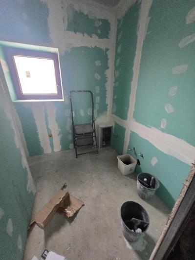 Image No.10-3 Bed House for sale