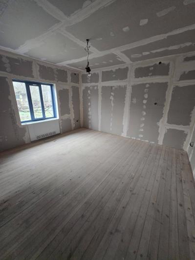 Image No.12-3 Bed House for sale