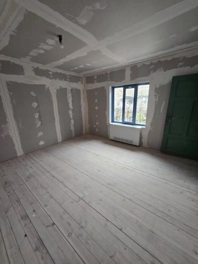 Image No.17-3 Bed House for sale