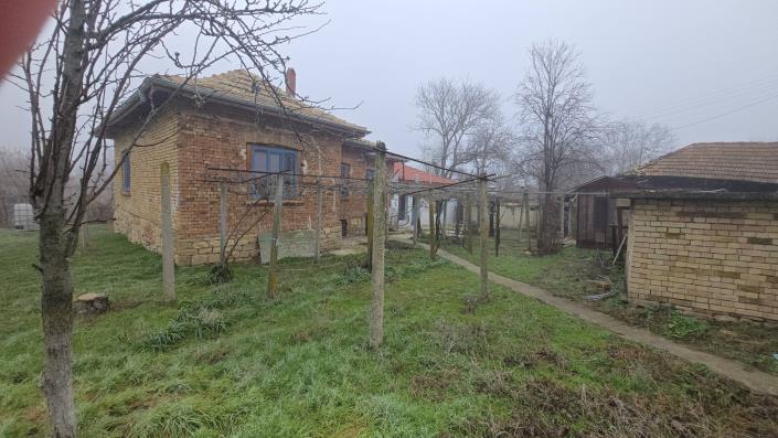 Image No.22-3 Bed House for sale