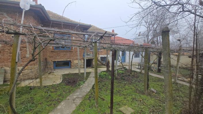 Image No.32-3 Bed House for sale