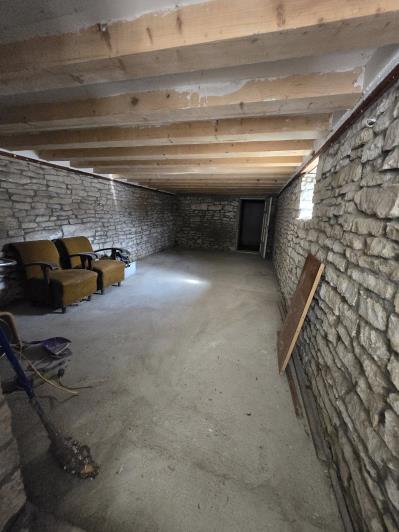 Image No.9-2 Bed House for sale