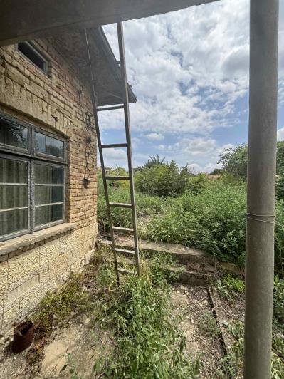 Image No.5-3 Bed House for sale