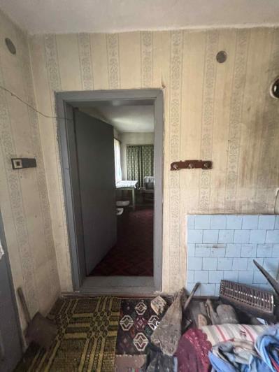 Image No.17-3 Bed House for sale