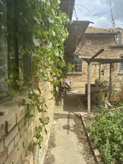 Image No.27-3 Bed House for sale