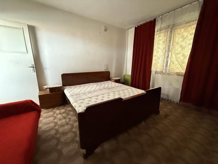 Image No.32-5 Bed House for sale