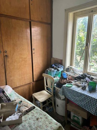 Image No.50-3 Bed Maisonette for sale