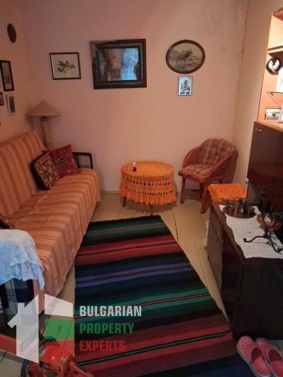 Image No.9-2 Bed House for sale