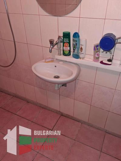 Image No.11-2 Bed House for sale
