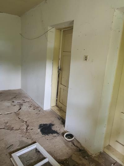Image No.27-10 Bed House for sale