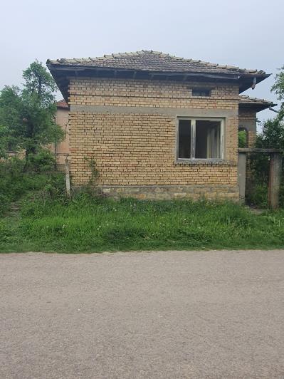 Image No.40-10 Bed House for sale