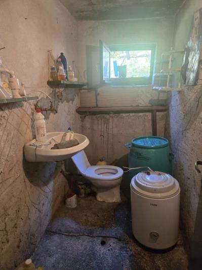 Image No.20-5 Bed House for sale