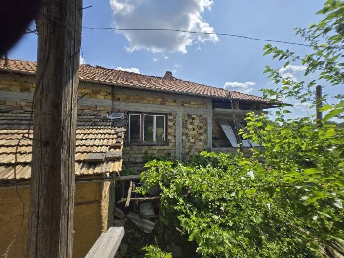 Image No.32-5 Bed House for sale