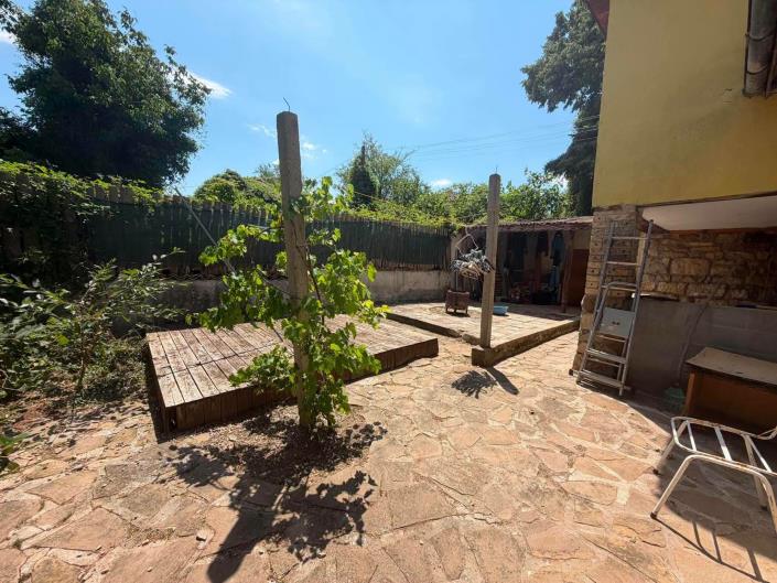 Image No.30-2 Bed House for sale
