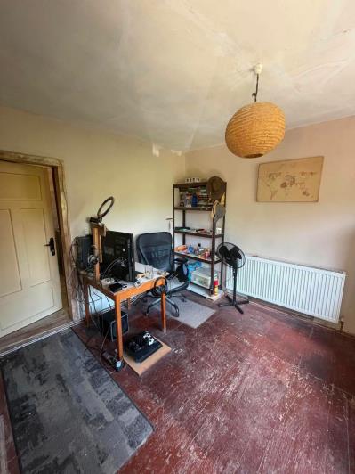 Image No.19-2 Bed House for sale