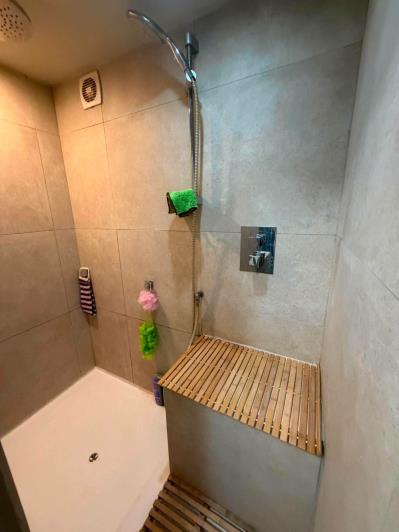 Image No.31-2 Bed House for sale