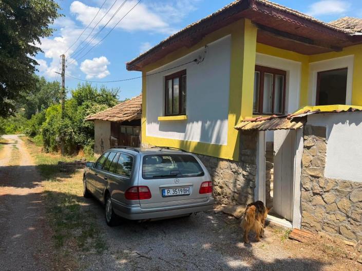 Image No.33-2 Bed House for sale