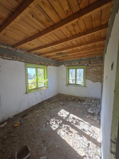 Image No.7-2 Bed House for sale