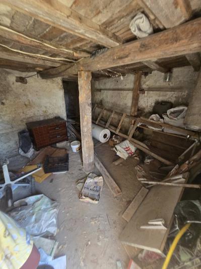 Image No.18-2 Bed House for sale