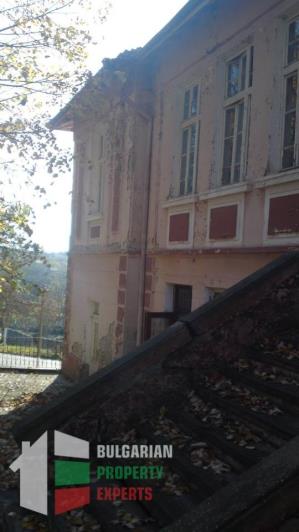 Image No.6-10 Bed Villa / Detached for sale