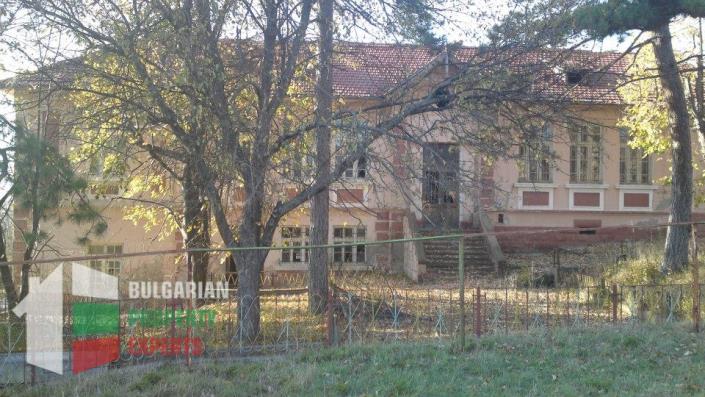 Image No.3-10 Bed Villa / Detached for sale