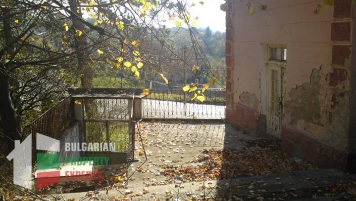 Image No.33-10 Bed Villa / Detached for sale