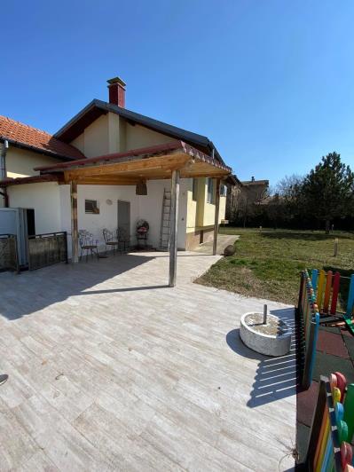 Image No.16-2 Bed Commercial for sale