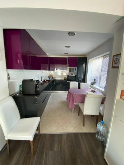 Image No.23-2 Bed Commercial for sale