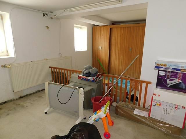 Image No.49-2 Bed Commercial for sale
