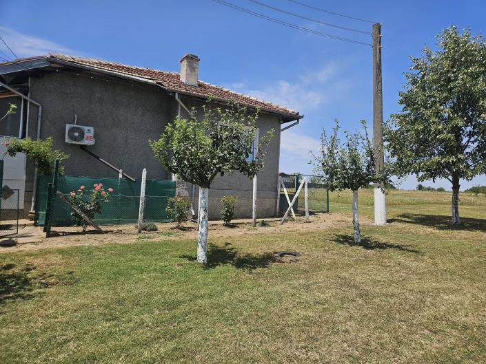 Image No.3-2 Bed House for sale